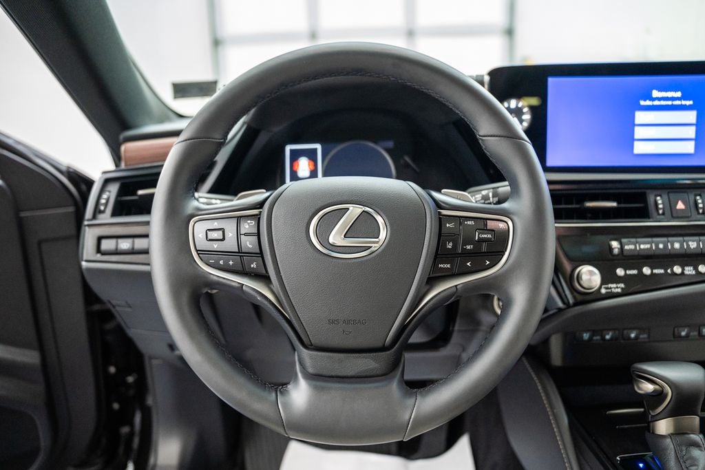 2025 Lexus ES 350