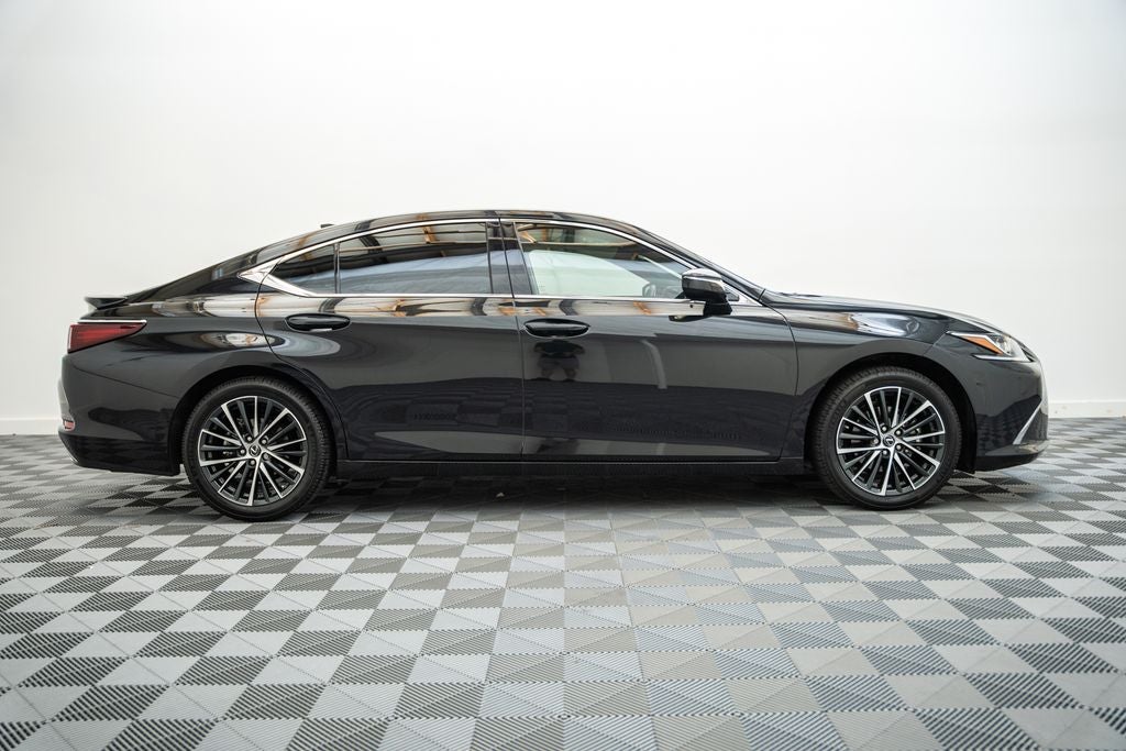 2025 Lexus ES 350