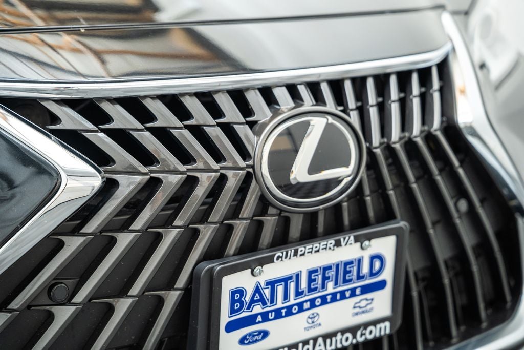 2025 Lexus ES 350