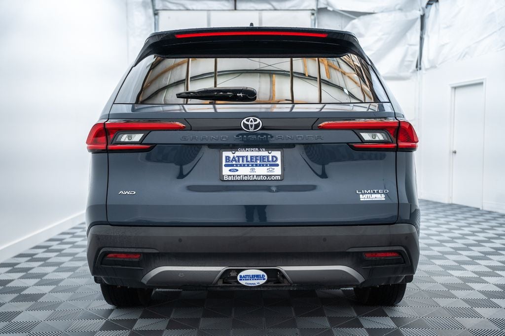 2024 Toyota Grand Highlander Limited