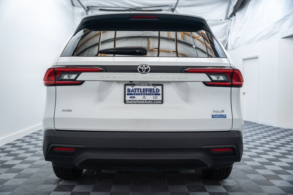 2025 Toyota Grand Highlander XLE