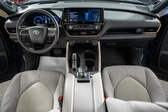 2024 Toyota Grand Highlander Hybrid MAX Platinum