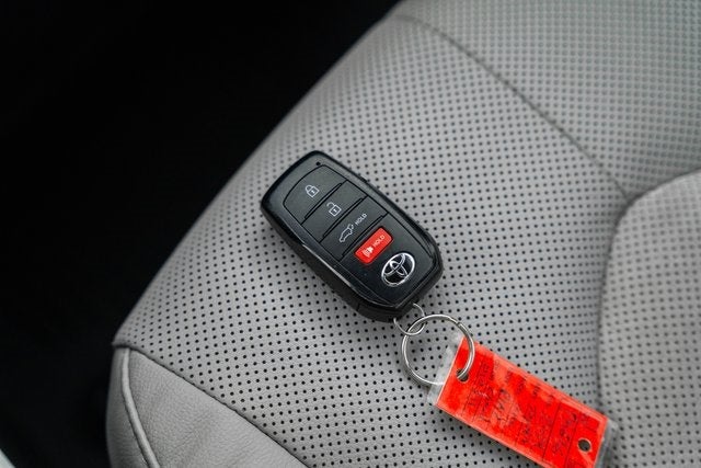 2024 Toyota Grand Highlander Hybrid MAX Platinum