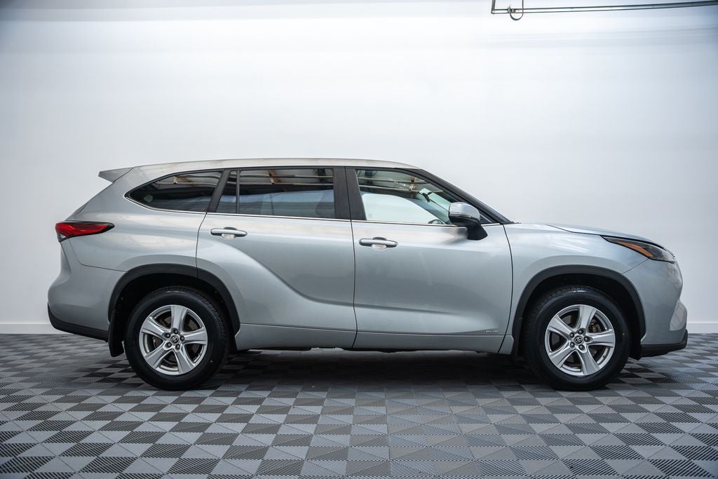 2023 Toyota Highlander Hybrid LE