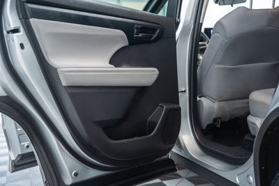 2023 Toyota Highlander Hybrid LE