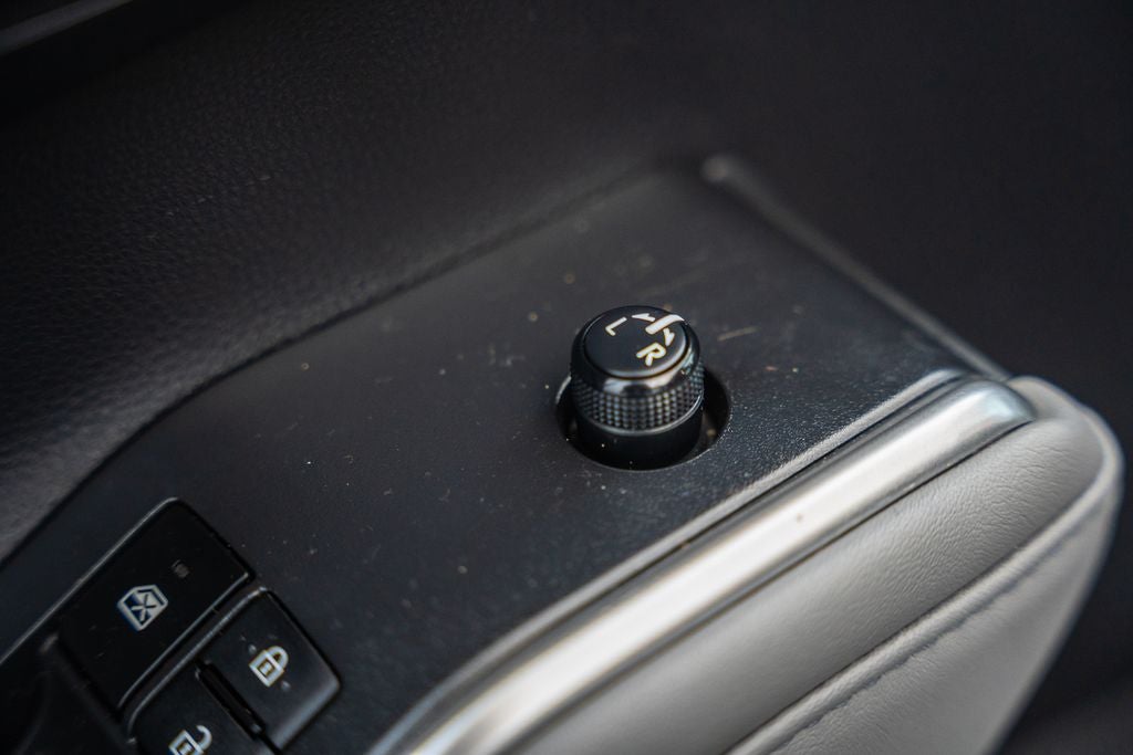 2023 Toyota Highlander Hybrid LE