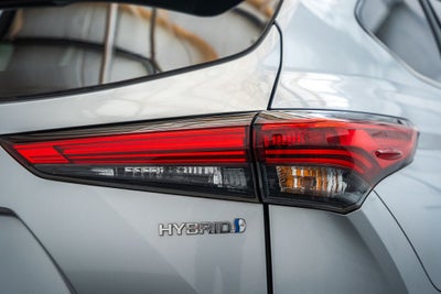 2023 Toyota Highlander Hybrid LE