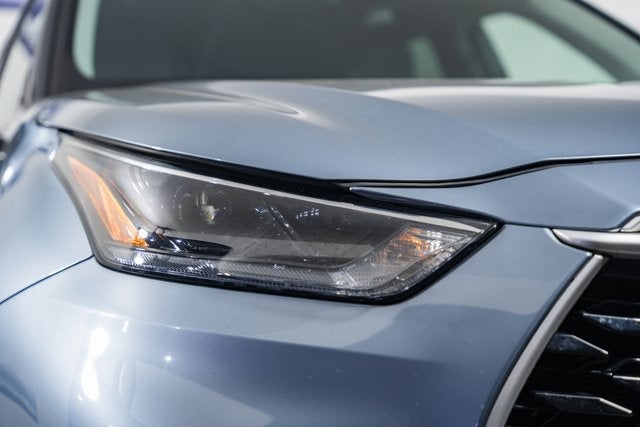 2023 Toyota Highlander Hybrid LE