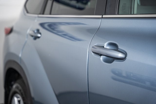 2023 Toyota Highlander Hybrid LE