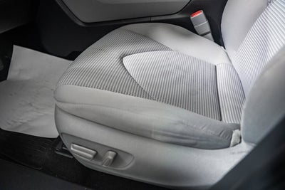 2023 Toyota Highlander Hybrid LE