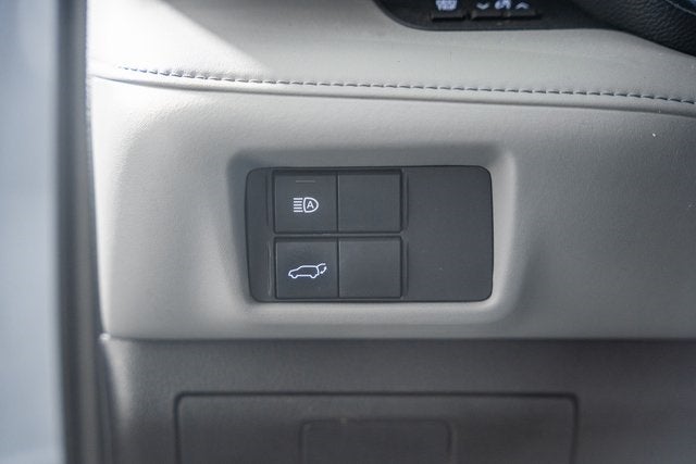 2023 Toyota Highlander Hybrid LE