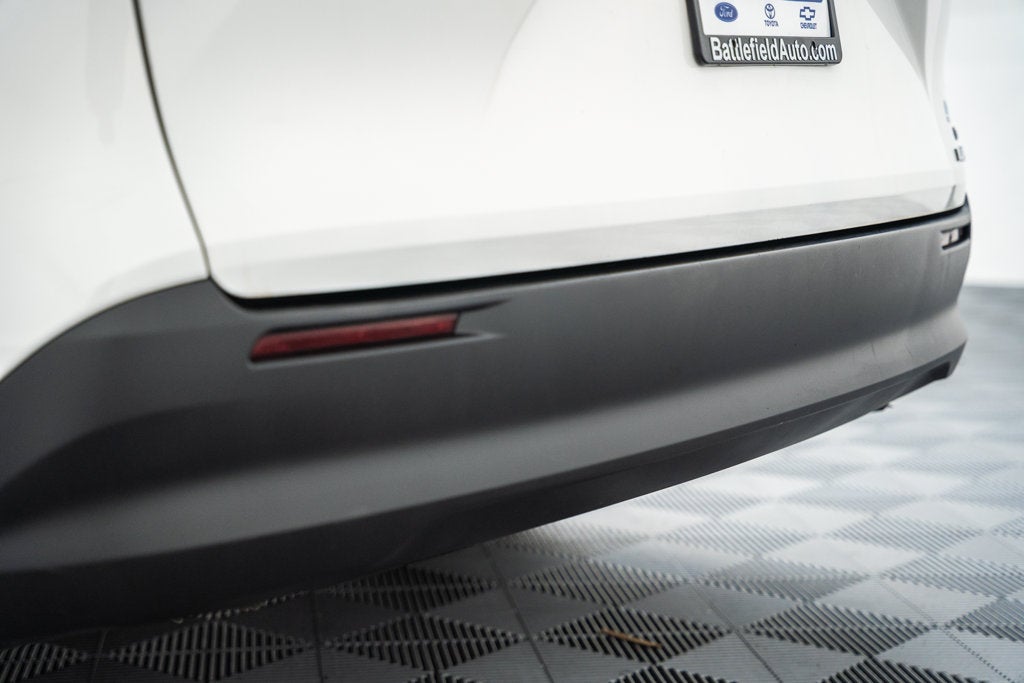 2021 Toyota Sienna LE 8 Passenger