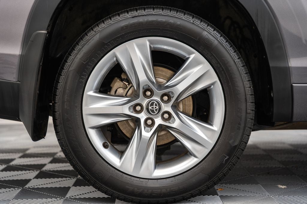 2016 Toyota Highlander Limited Platinum V6