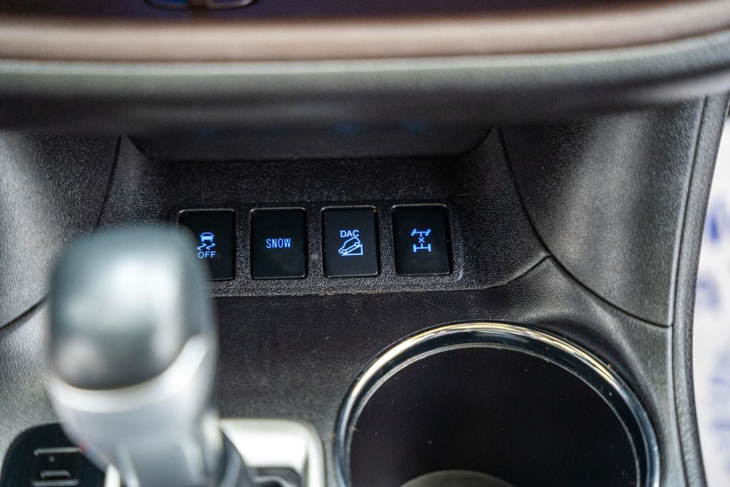 2016 Toyota Highlander Limited Platinum V6