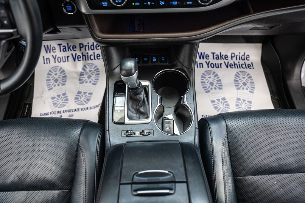 2016 Toyota Highlander Limited Platinum V6