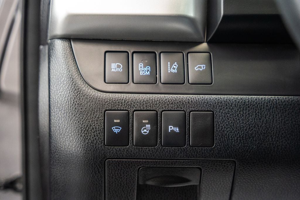 2016 Toyota Highlander Limited Platinum V6