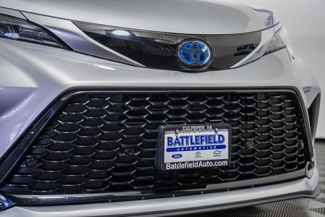 2022 Toyota Sienna XSE 7 Passenger