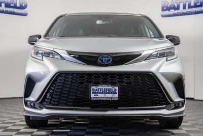 2022 Toyota Sienna XSE 7 Passenger