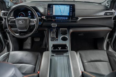 2022 Toyota Sienna XSE 7 Passenger