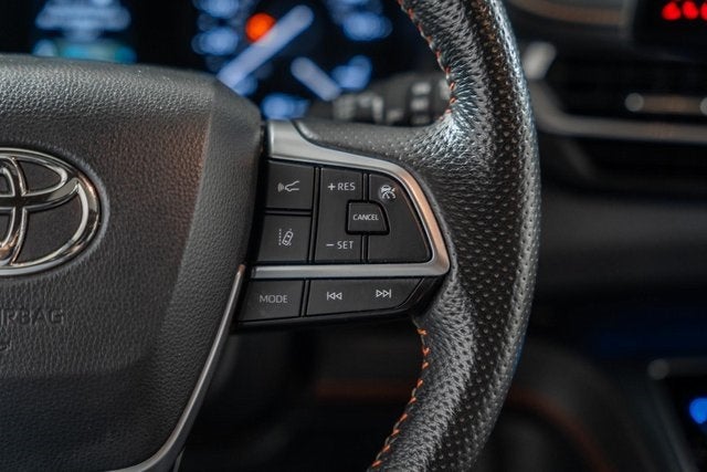 2022 Toyota Sienna XSE 7 Passenger