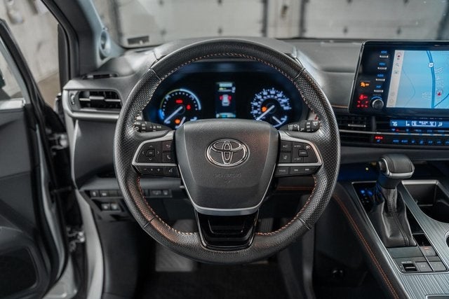 2022 Toyota Sienna XSE 7 Passenger