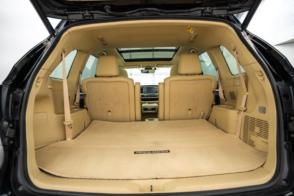 2017 Toyota Highlander Limited Platinum