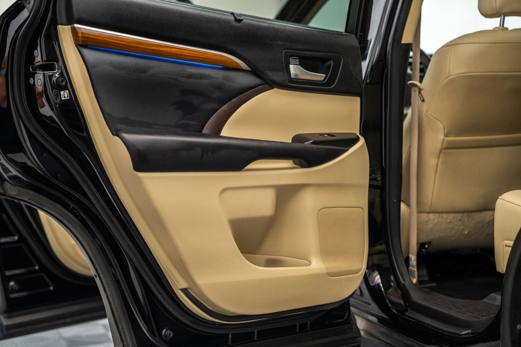 2017 Toyota Highlander Limited Platinum