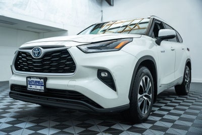 2021 Toyota Highlander Hybrid XLE