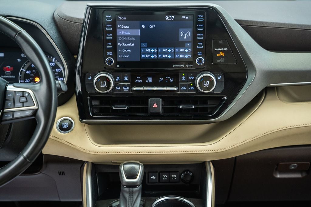 2021 Toyota Highlander XLE