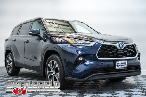 2022 Toyota Highlander Hybrid XLE