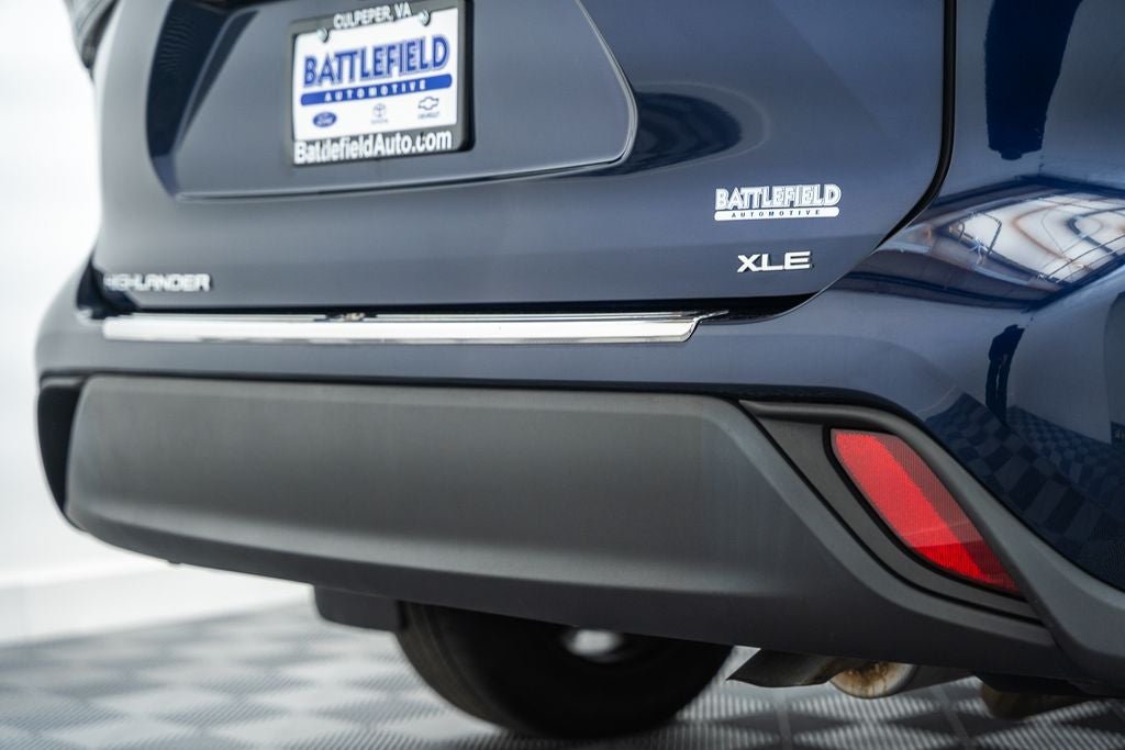 2022 Toyota Highlander Hybrid XLE