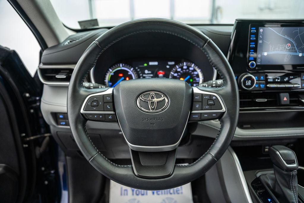 2022 Toyota Highlander Hybrid XLE