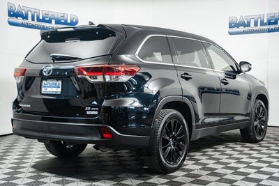 2019 Toyota Highlander SE