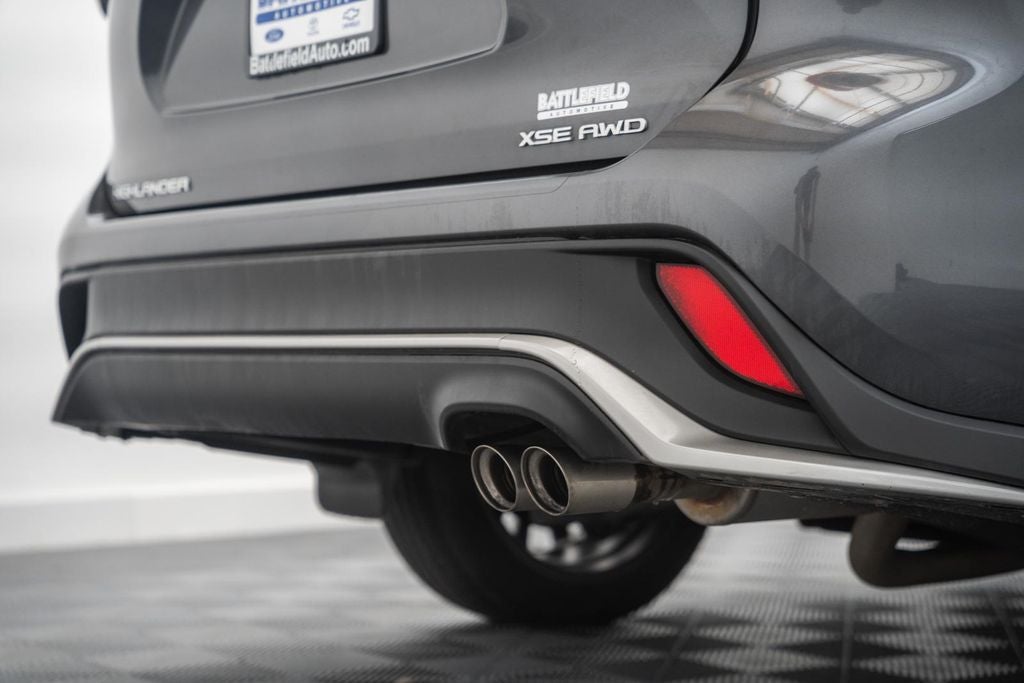 2023 Toyota Highlander XSE