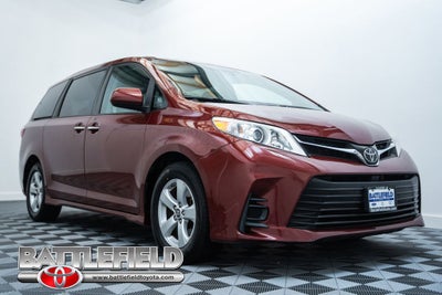 2020 Toyota Sienna LE 8 Passenger