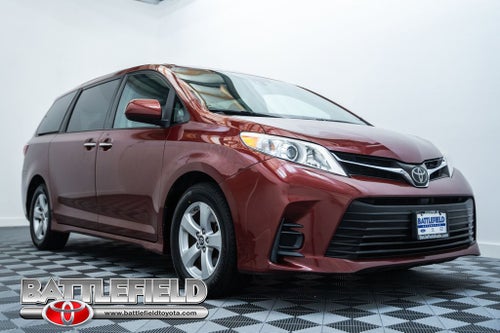 2020 Toyota Sienna LE 8 Passenger