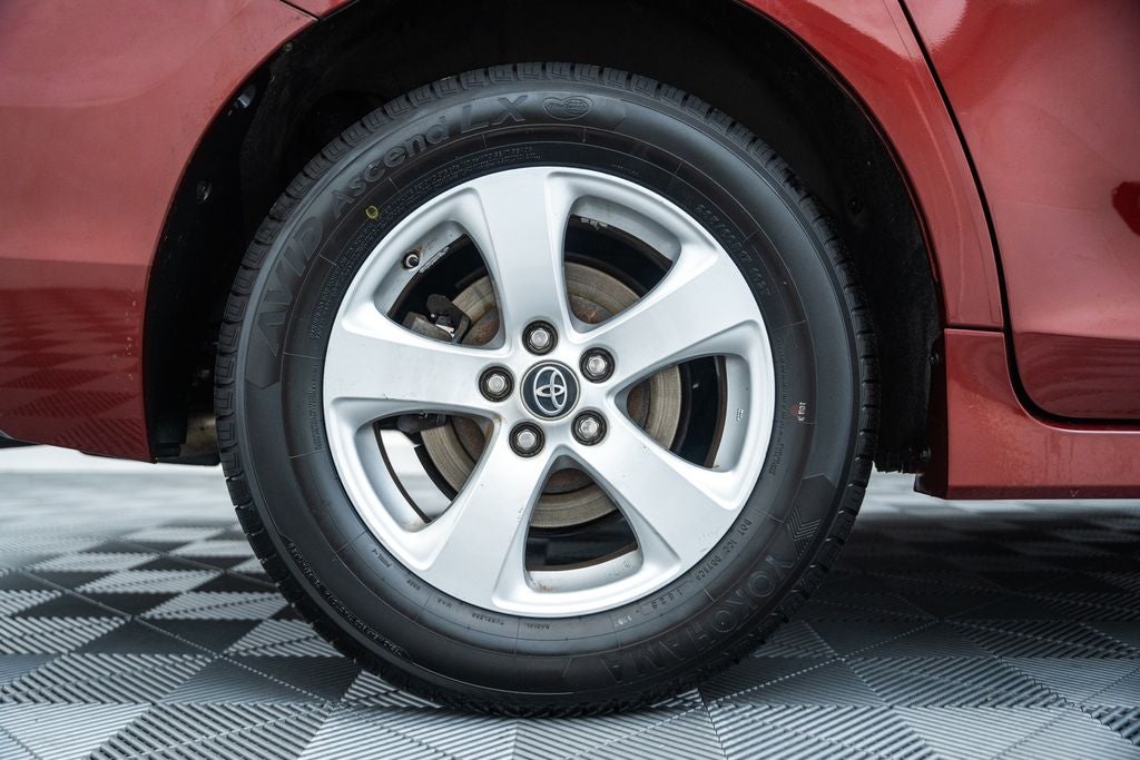 2020 Toyota Sienna LE 8 Passenger