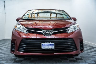 2020 Toyota Sienna LE 8 Passenger