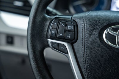 2020 Toyota Sienna LE 8 Passenger