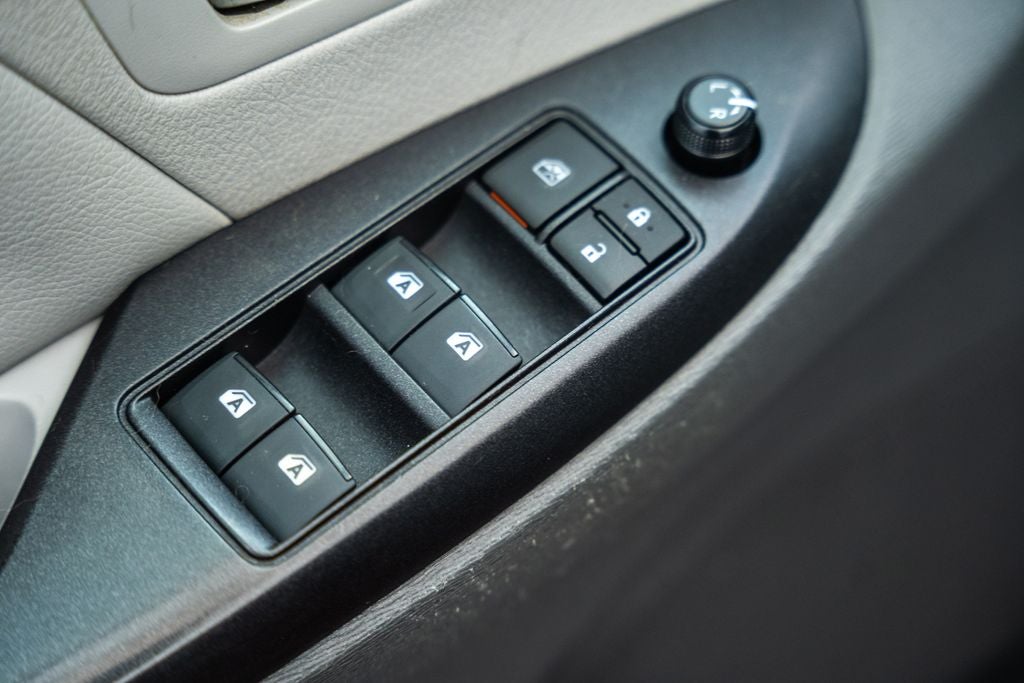 2020 Toyota Sienna LE 8 Passenger