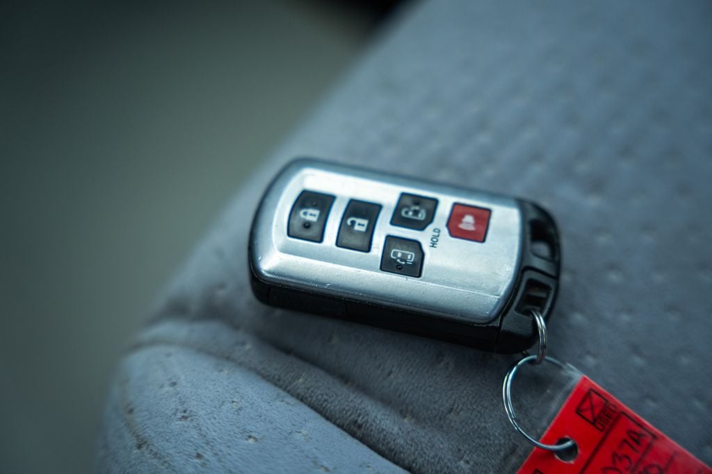 2020 Toyota Sienna LE 8 Passenger