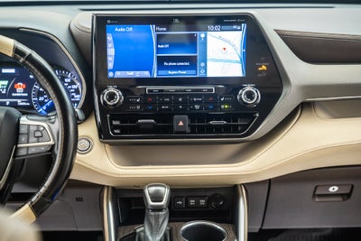 2021 Toyota Highlander Hybrid Limited