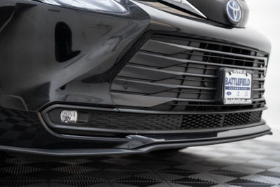 2025 Toyota Sienna XLE 8 Passenger