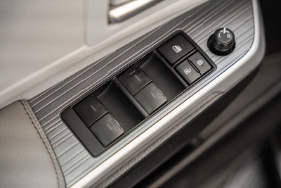 2025 Toyota Sienna XLE 8 Passenger