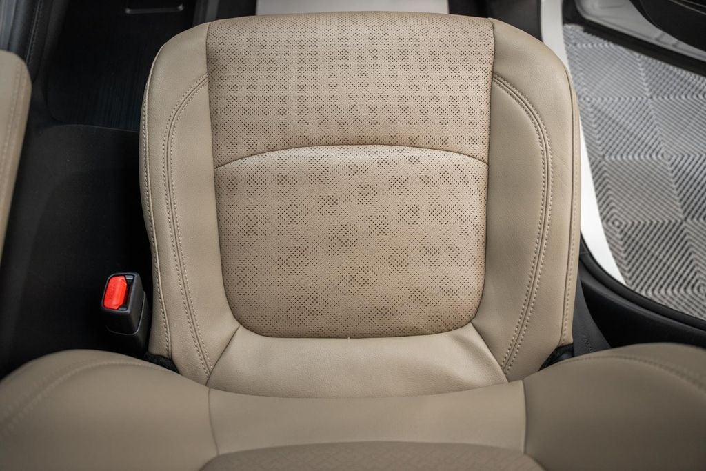 2024 Toyota Sienna Limited 7 Passenger