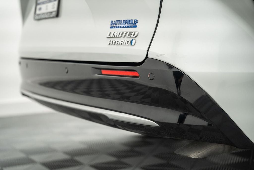 2024 Toyota Sienna Limited 7 Passenger