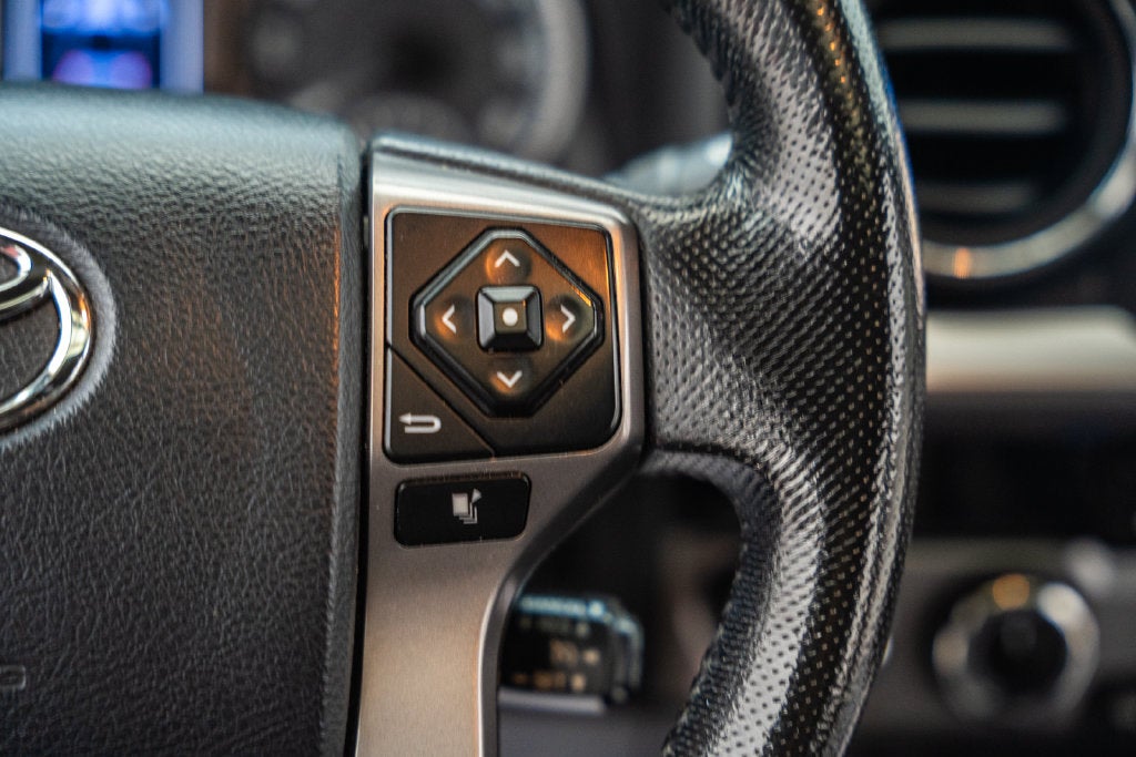 2016 Toyota Tacoma Limited V6