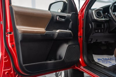 2016 Toyota Tacoma Limited V6