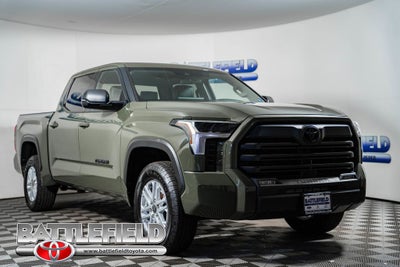2023 Toyota Tundra SR5 w/ Premium Pack