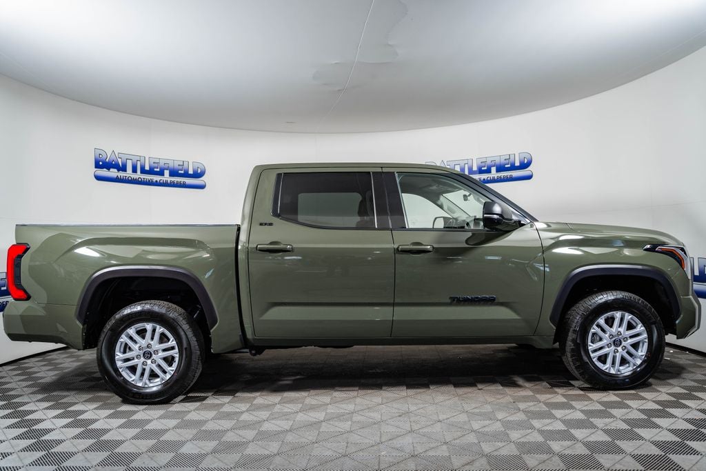 2023 Toyota Tundra SR5 w/ Premium Pack
